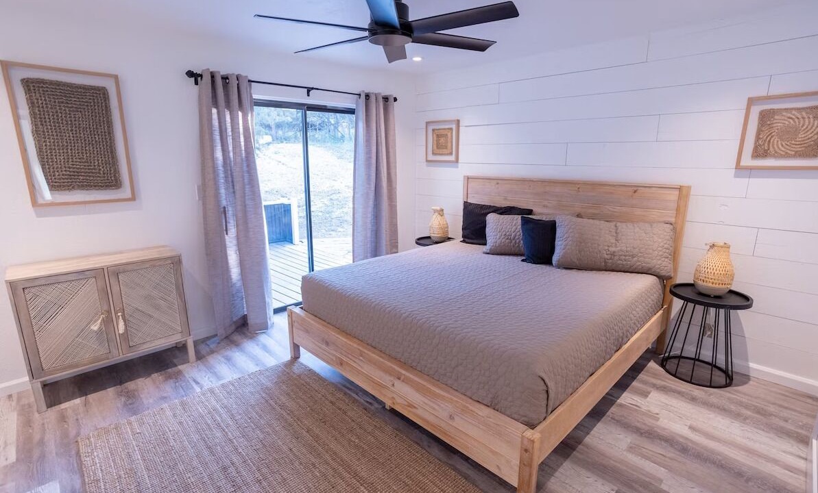 Photo of Bedroom in Canyon Lake