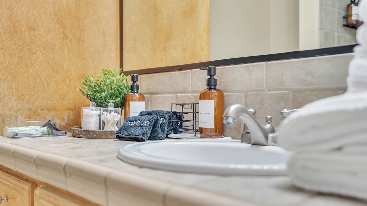 Photo of Bathroom in East Cesar Chavez