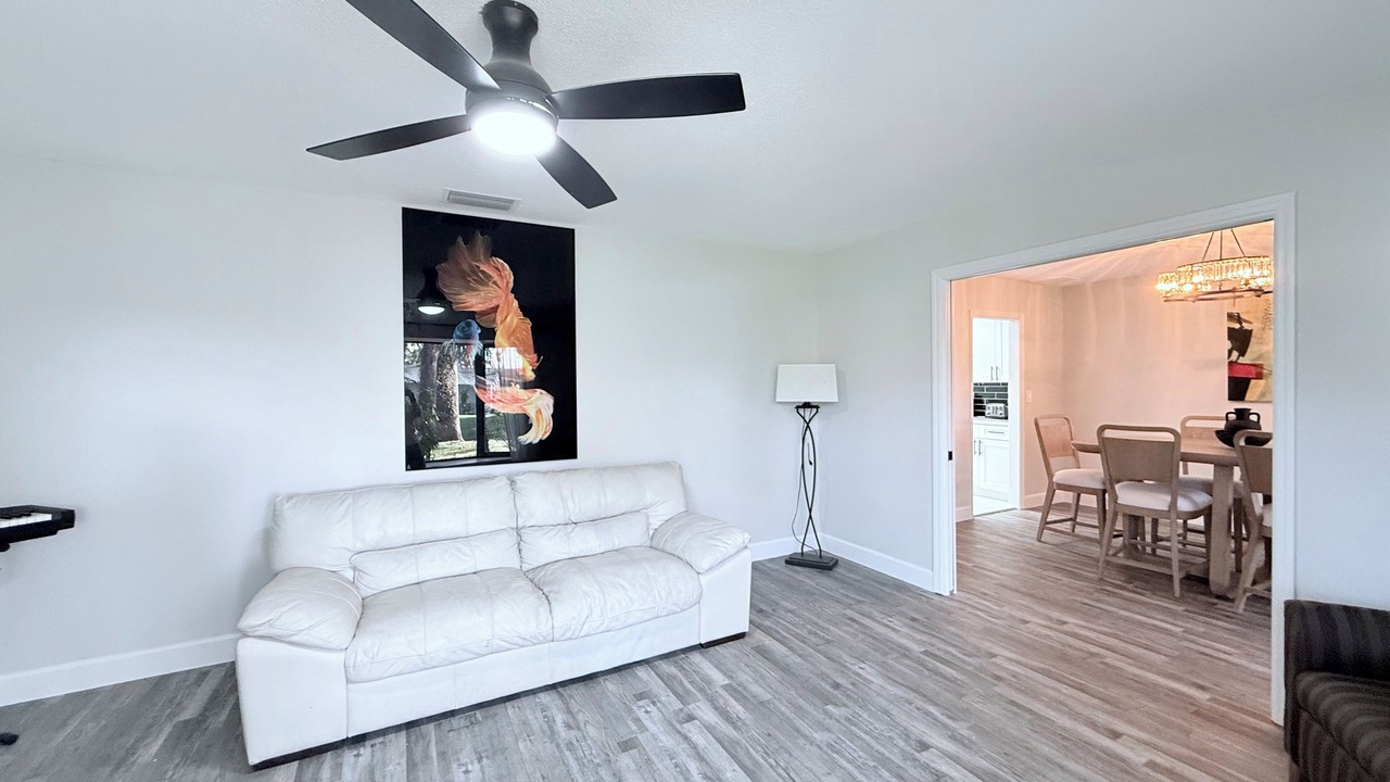 Photo of Livingroom in Bloomingdale
