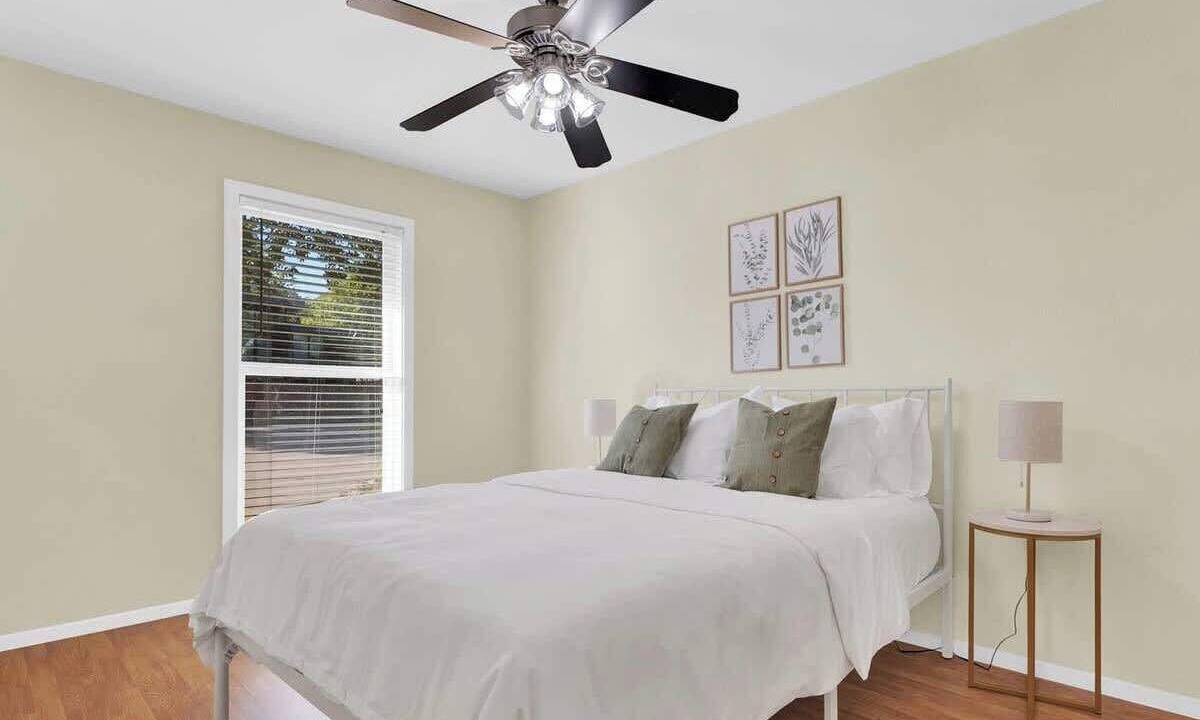 Photo of Bedroom in Barton Hills