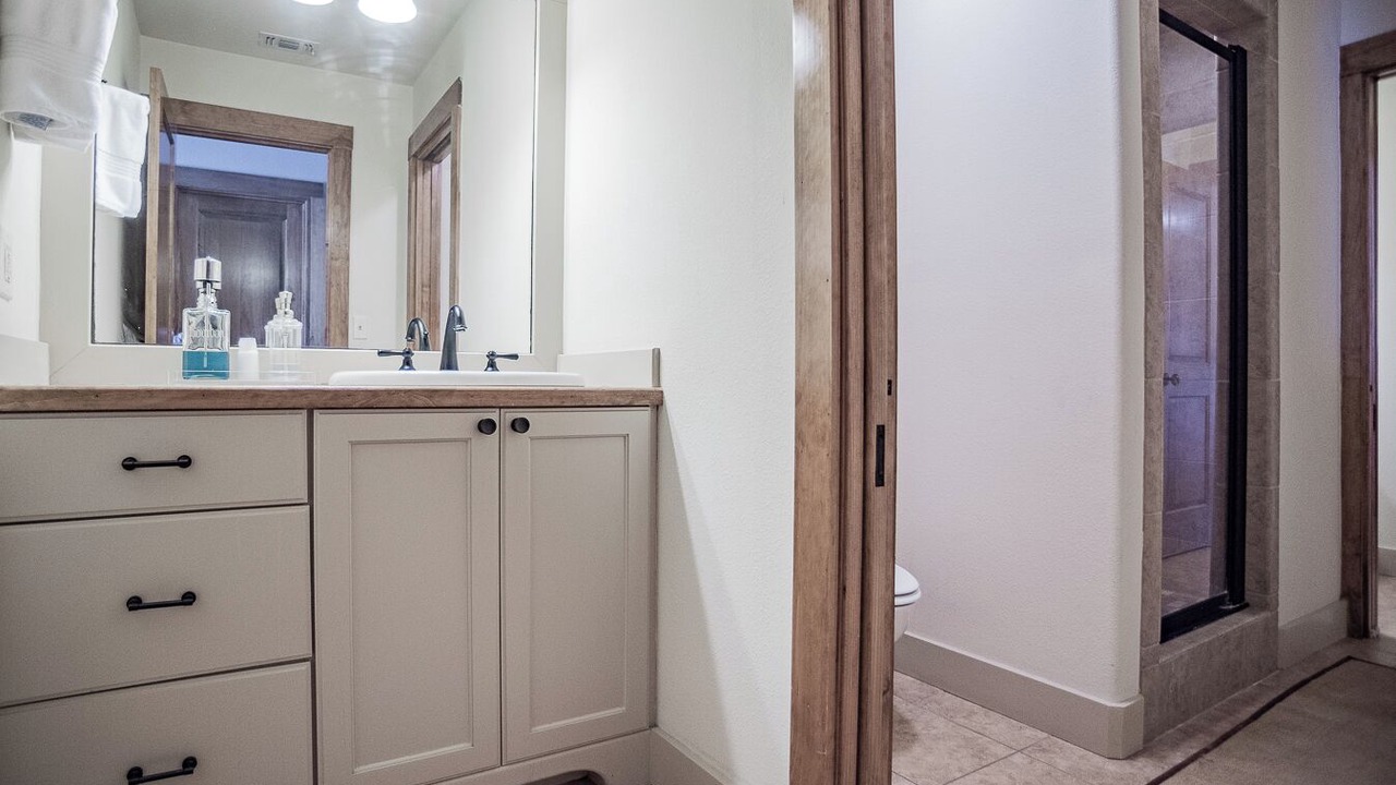 Photo of Bathroom in McQueeney