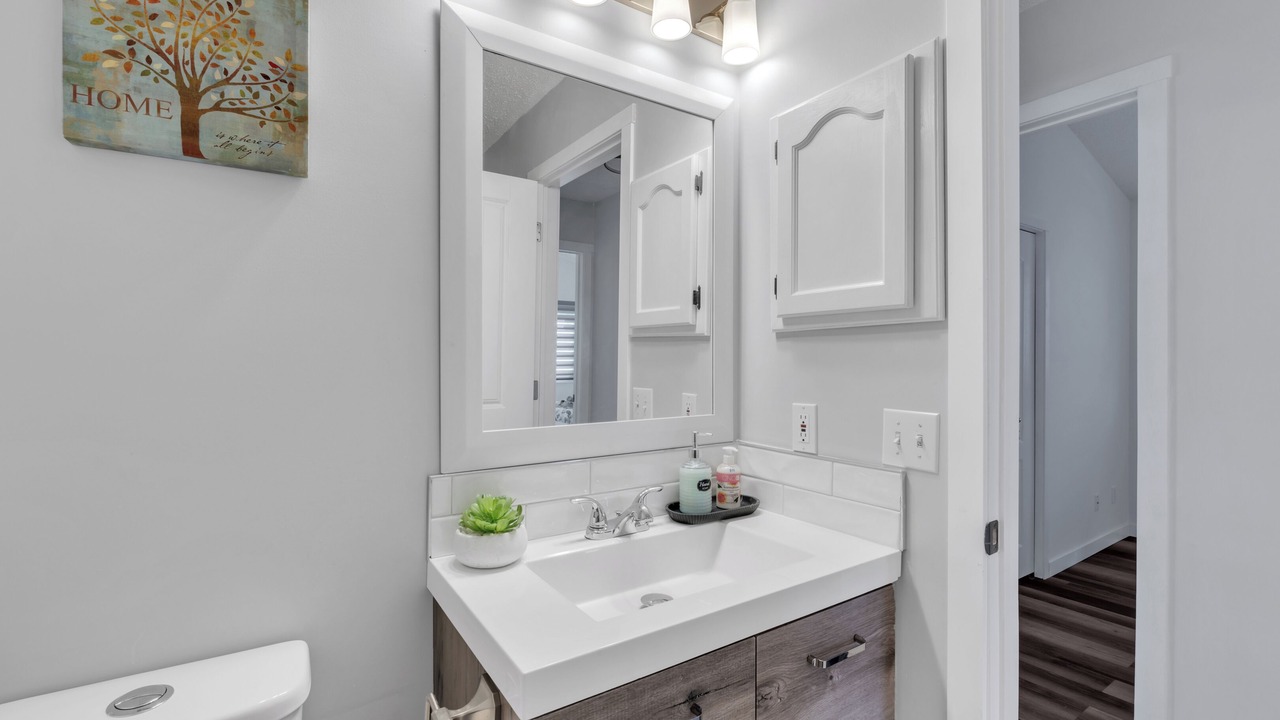 Photo of Bathroom in Valley Ridge