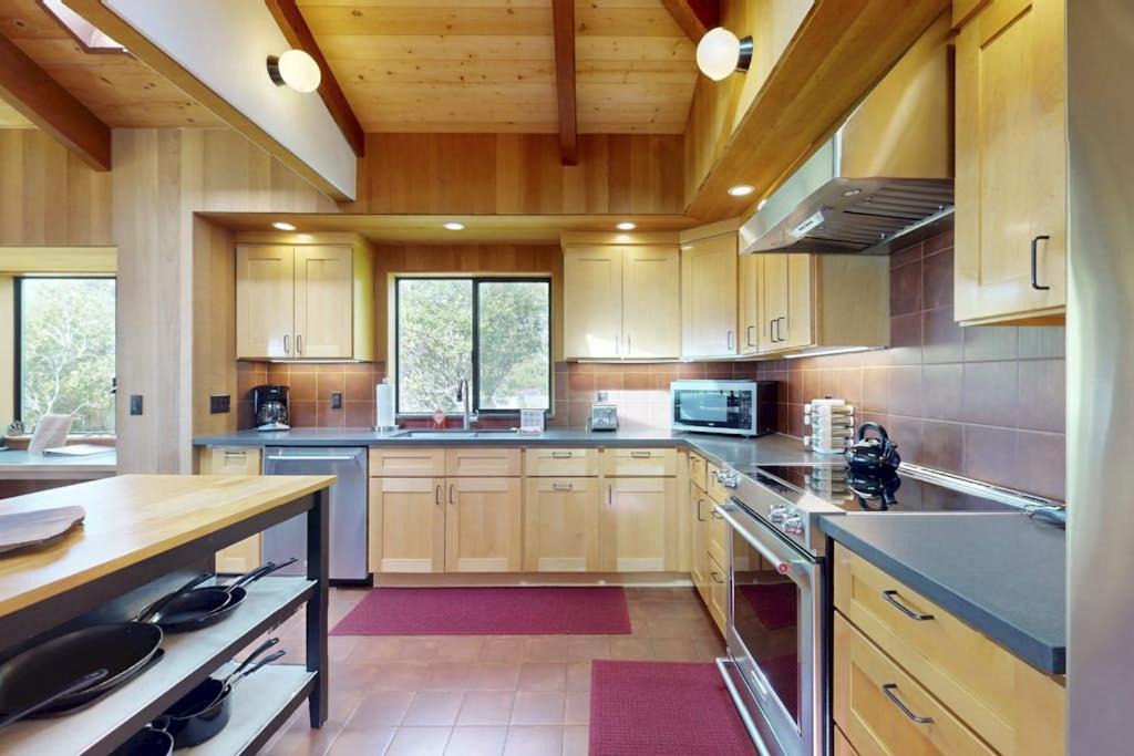 Photo of Kitchen in Sea Ranch