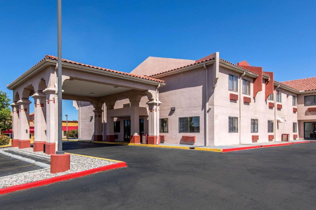 Photo of Others in Albuquerque