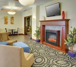Holiday Inn Express Lanes Hotel 