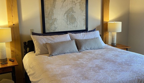 Room, 1 King Bed, Garden View (Chart Room)