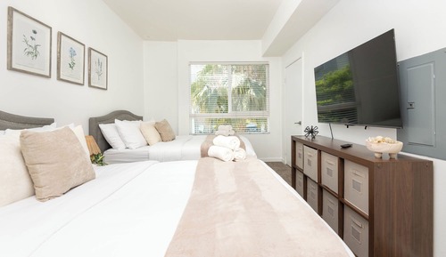 Hollywood Cozy Apartment