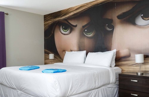 Loughman Villa | Brilliance At Solterra Resort By Shine Villas #092 5 Bedroom Villa