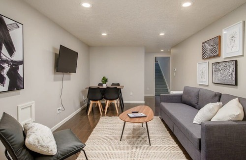 Piedmont Apartment | #StayInMyDistrict Piedmont Near Parks and Shopping