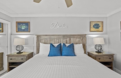 Holiday Isle Condo | 302- Beautiful Gulf-Front condominium With Exceptional Views!
