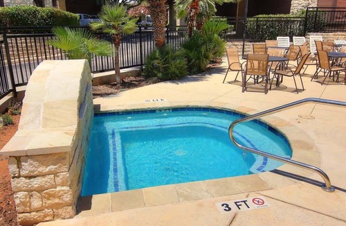 New Braunfels Condo | CW B206 Rivers Edge