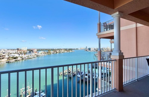Clearwater Beach Condo | Harborview Grande 700 Waterfront Condo