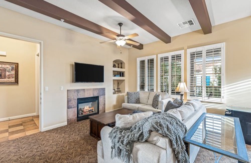 La Quinta Condo | Near Pool! Warm & Elegant, Fountain Views, Twin Beds, Pet Friendly! - Upstairs (T25)