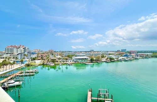 Clearwater Beach Condo | Harborview Grande 701 Stunning Bay Views