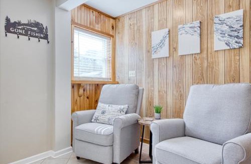 Belspring House | New River Riverfront , Hot Tub & Canoes, Trophy Muskie Fishing , Near VT