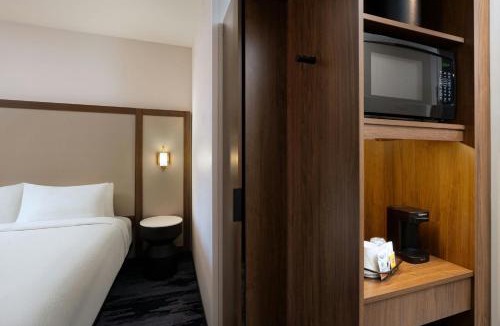 Uptown Hotel | Fairfield by Marriott Inn & Suites Albuquerque Uptown