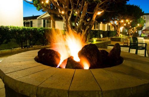 Pacific Beach Hotel | The Beach Cottages