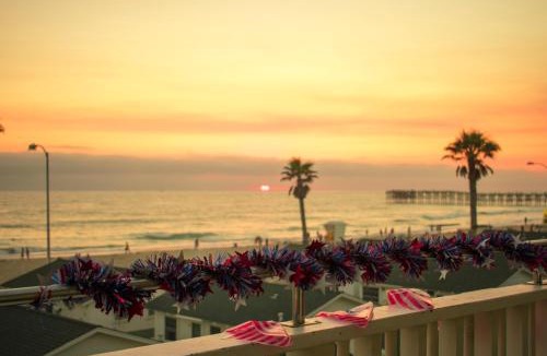 Pacific Beach Hotel | The Beach Cottages