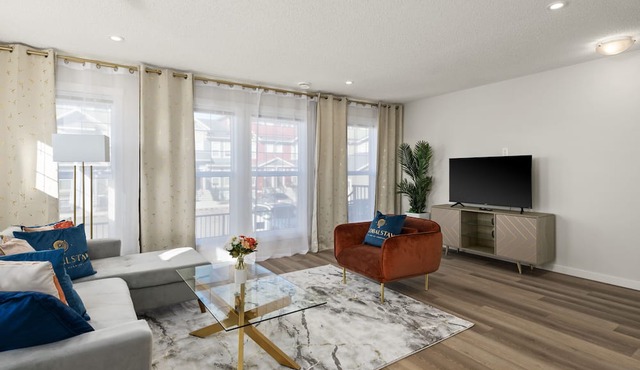 New Apartments in Cranston by GLOBALSTAY