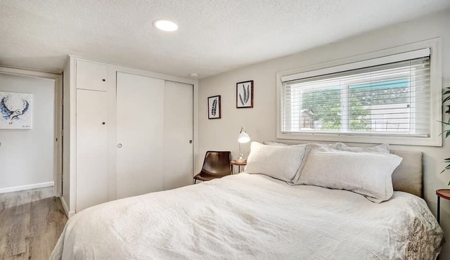 Cornell Canvas Suite, Nob Hill