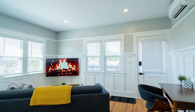 Desirable Studio Park Views W/D